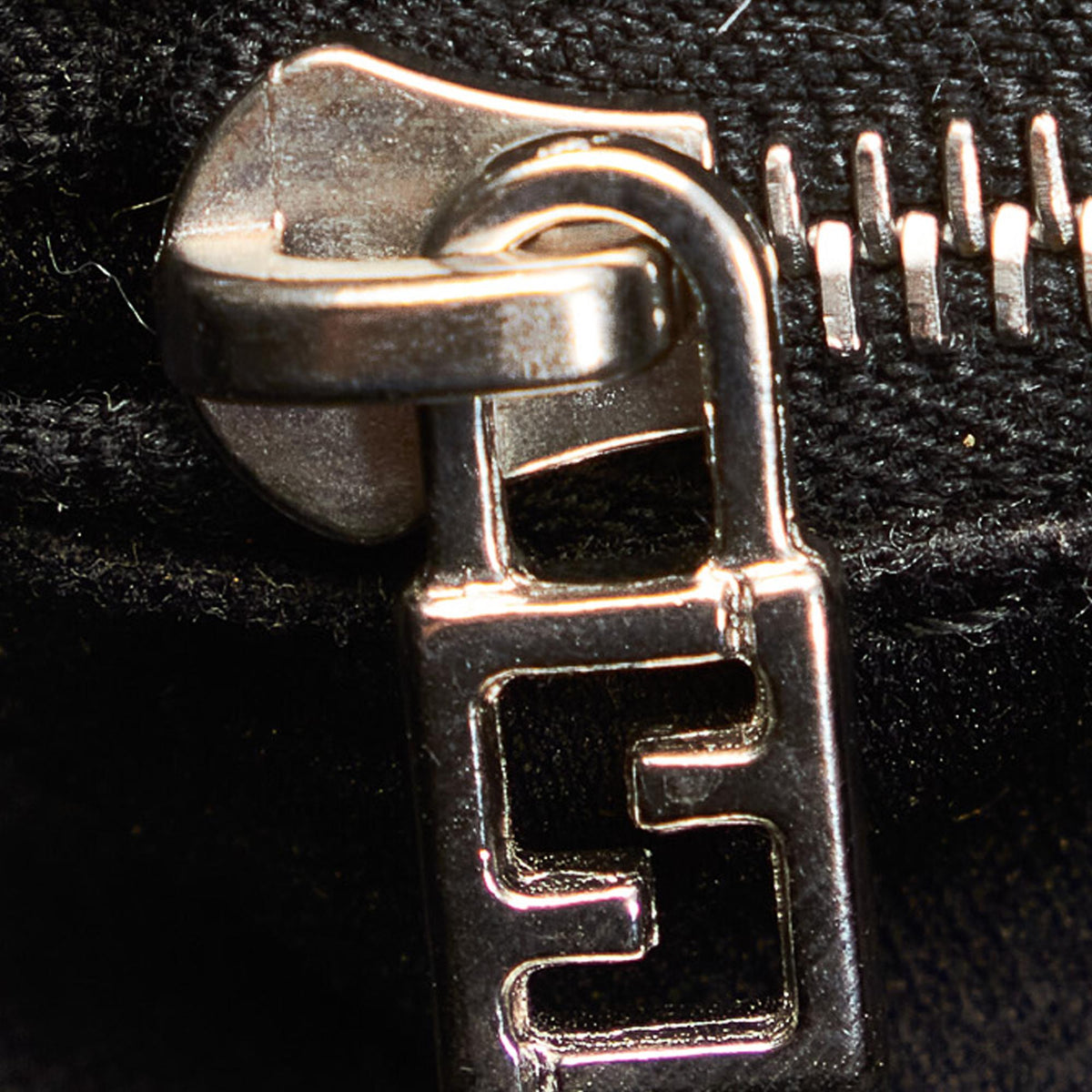 Fendi Nylon Mamma Baguette (SHG-26742)