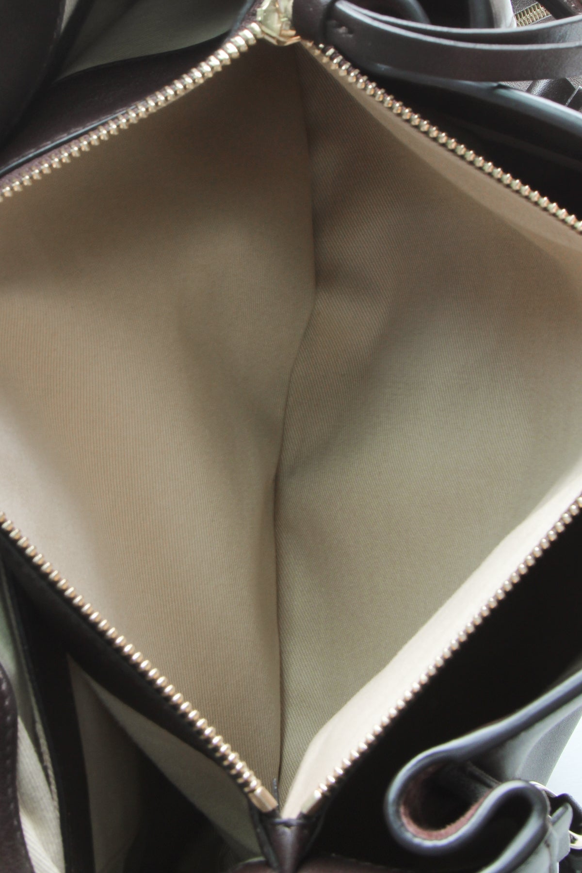 Faye Day Medium Shoulder Bag - Brown