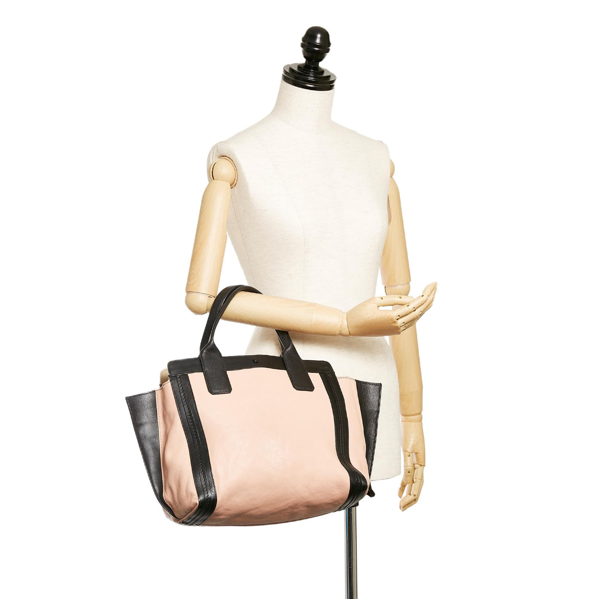 Chloe Alison Leather Tote Bag (SHG-27065)
